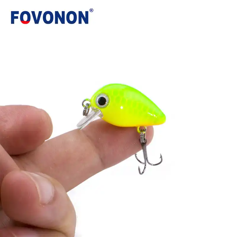 10PCS esche da pesca LOTTO Crankbaits Minnow Esche Manovella Bass Tackle ganci affondamento