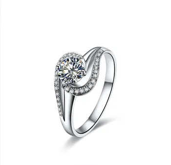 

Luxury Solid 14K White Gold Jewelry 0.5Ct Moissanite Diamond Ring Tested Positive Quality Guarantee White Gold Female Ring