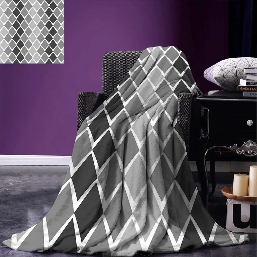 Grey and White Throw Blanket Uneven Geometrical Shapes with Zigzag