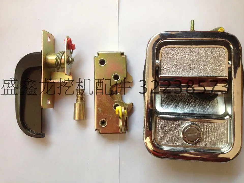 замок двери кабины комацу. замок дверной погрузчик xcmg. замок двери погрузчика. замок кабины левый 4190000605. замок двери погрузчика тсм.