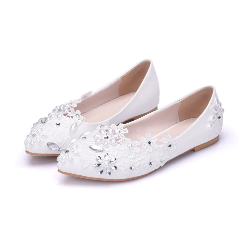 nice flat shoes for going out