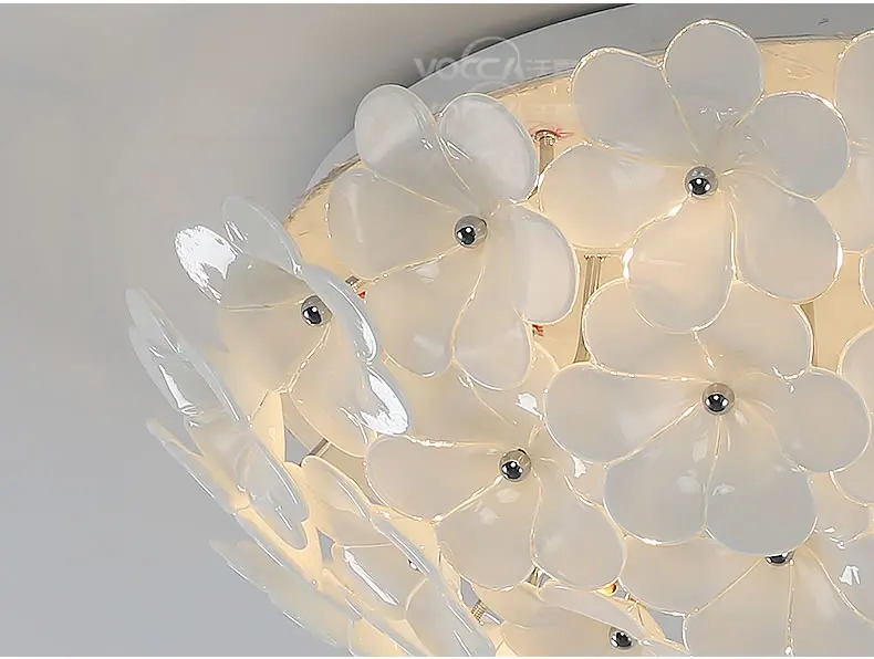 Nordic стиль лепестки роз потолочный светильник простой Современная атмосфера теплый и романтический спальня гостиная лампа бесплатная