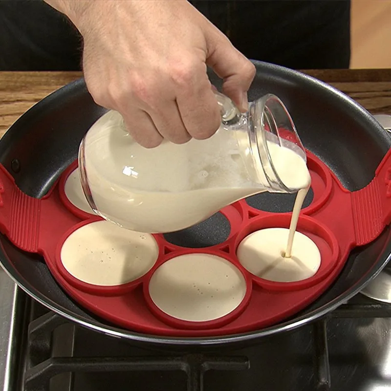 Creative 7 Holes Breakfast Fry Eggs Pancake Mould Silicone Omelette