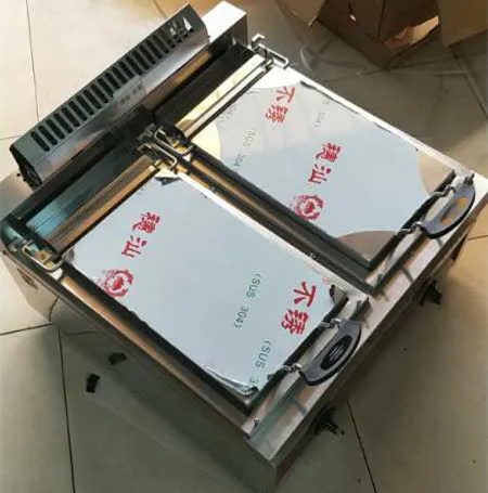 

double head Gas moldel Japanese style gyoza machine /dumpling fryer Gyoza Dumpling Cooker Grill,Pan for sale in china