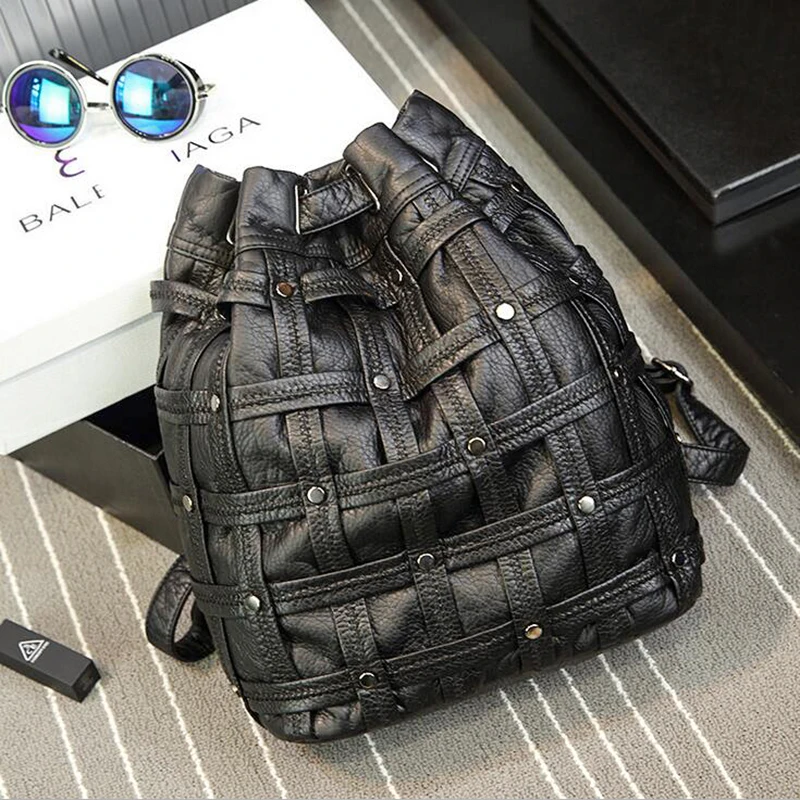 

Vintage Weave Belts Women Backpack Korean Style Rivet Travel Bags For Teenage Girls Washed PU Leather Women Shoulders Bag