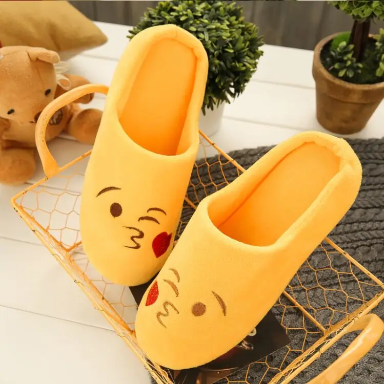 

Funny Emoji Smiley Face Slippers Women Soft Winter Home Indoor Slippers Warm Cotton-Padded Lovers Couples Indoor Home Slippers