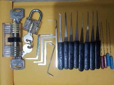 

Locksmith Tension Wrench Tool , Broken Key Extractor Tools with Transparent Practice Pick Lock Combination