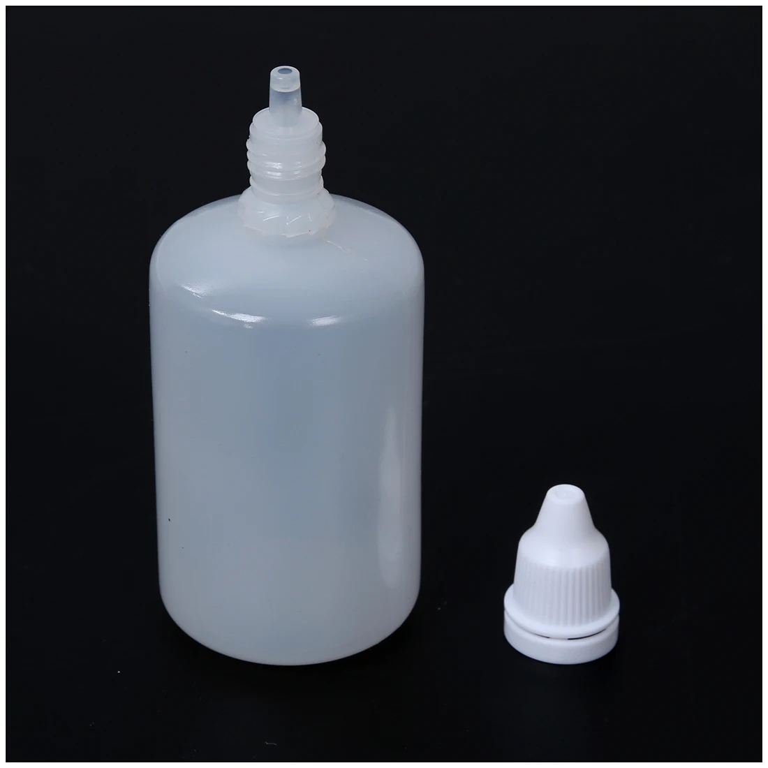 Пакет для жидкости капельница. Бутылка пластиковая лабораторная 100 мл для реактивов. Мензурка мерная 100 мл. Флакон дорожный 100мл. Флакон пвд с дозатором 100 мл.
