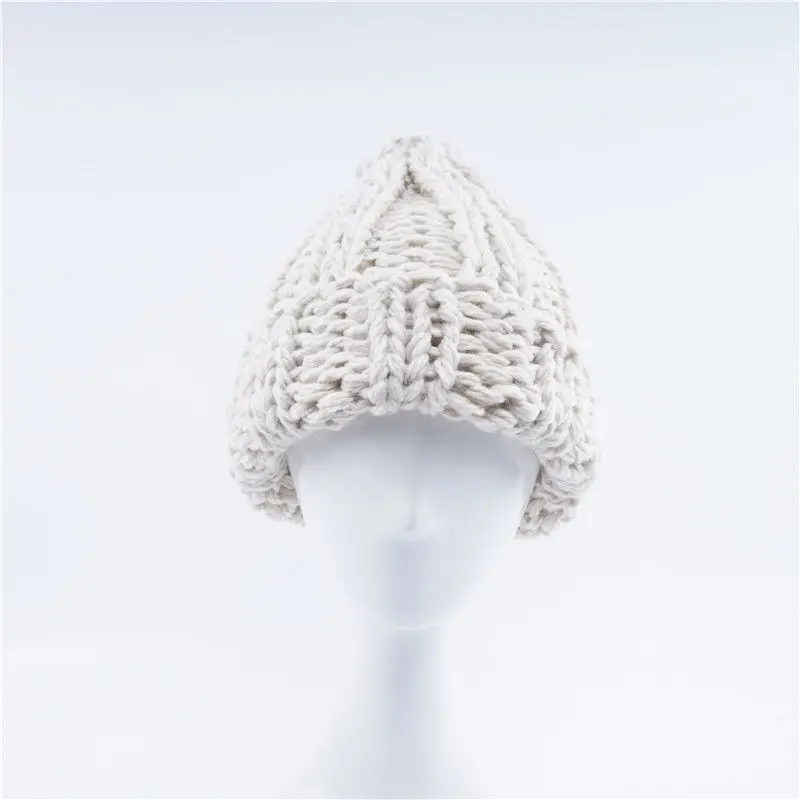 UK Women Winter Beanie Hat Knitted Ladies Fashion Warm Soft Solid color Ski Hats - Цвет: Бежевый