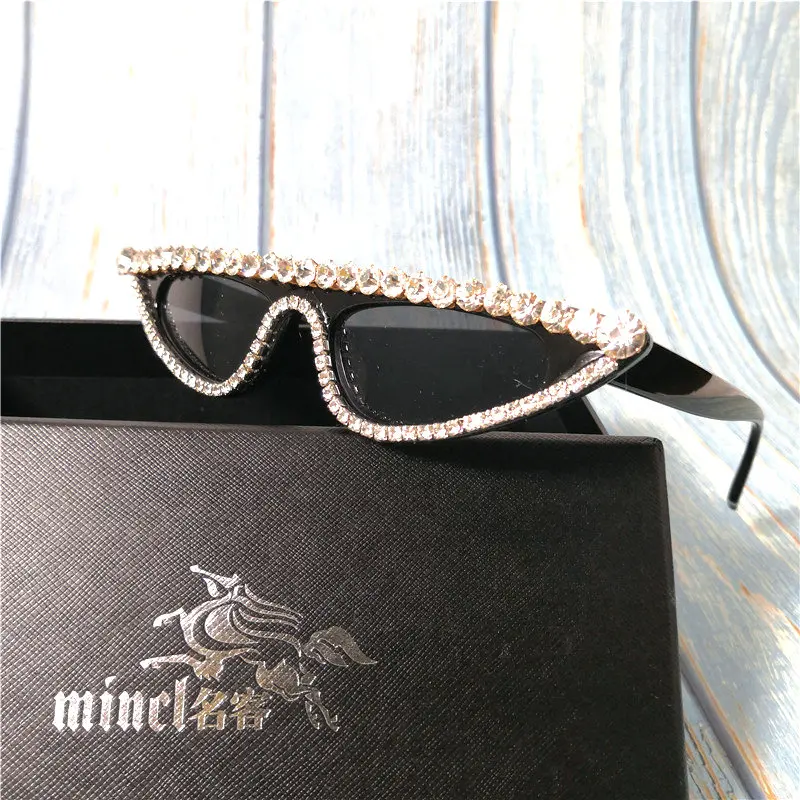 Fashion pink black Color Women Cat Sunglasses Diamond Sun Glasses UV400 Triangular shades crystal Eyewear For Womne FML