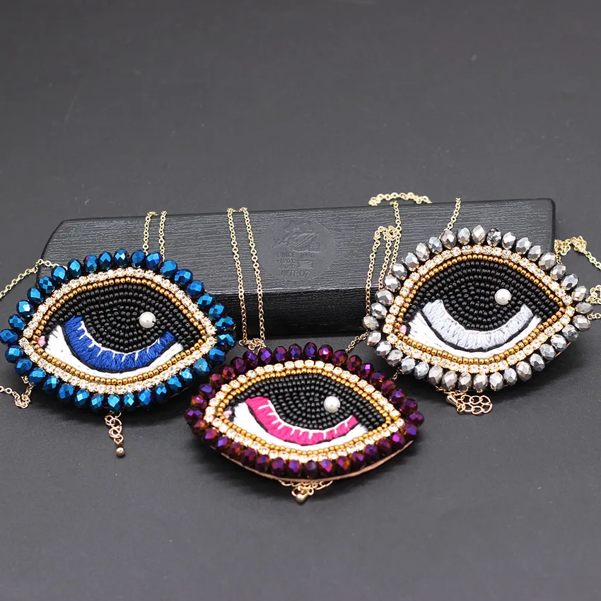 

ShouroukFashion trend handmade custom big eyes rice beads crystal personality necklace Luxury crystal handmade necklace 873