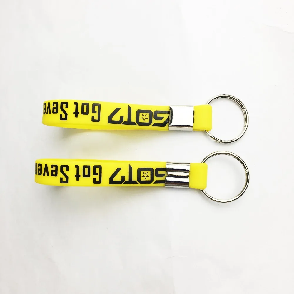 

2018 New Fashion KPOP Got7 Silicone Wristbands Keychain Black/White/yellow Bangtan Silicone for Music Fans