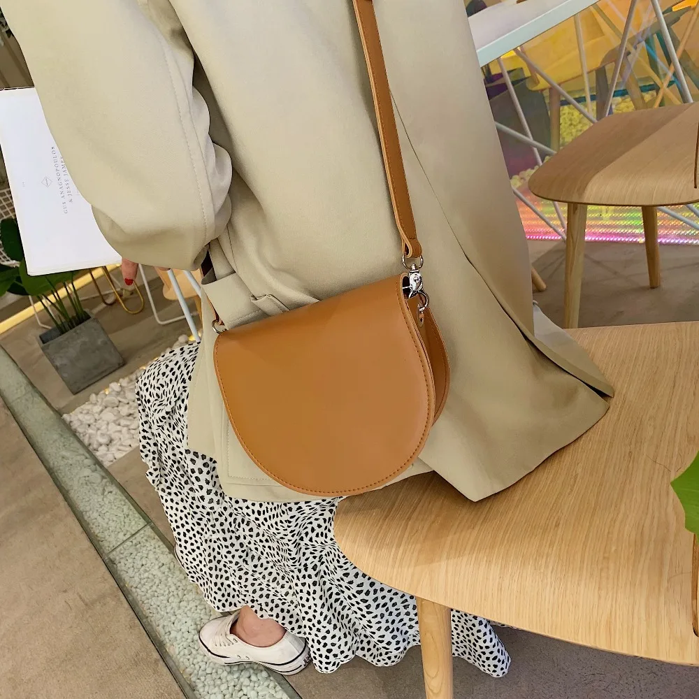 بو الجلود الصغيرة السرج حقيبة للنساء 2019 جديد مصمم Crossbody حقيبة الإناث رسول حقائب كتف الصيف المحافظ و حقائب
