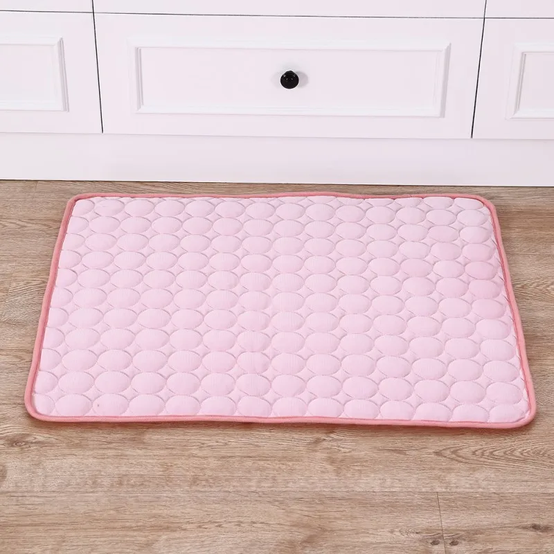 Drop ship Pet Dog Summer Cooling Mats with Pet water bottle