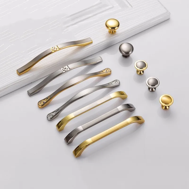 Modern Door Handles Kitchen Cabinet Knobs and Handles Silver Furniture Hardware Wardrobe Cupboard Handle Gold Drawer Pulls Modern Door Handles Kitchen Cabinet Knobs and Handles Silver Furniture Hardware Wardrobe Cupboard Handle Gold Drawer Pulls