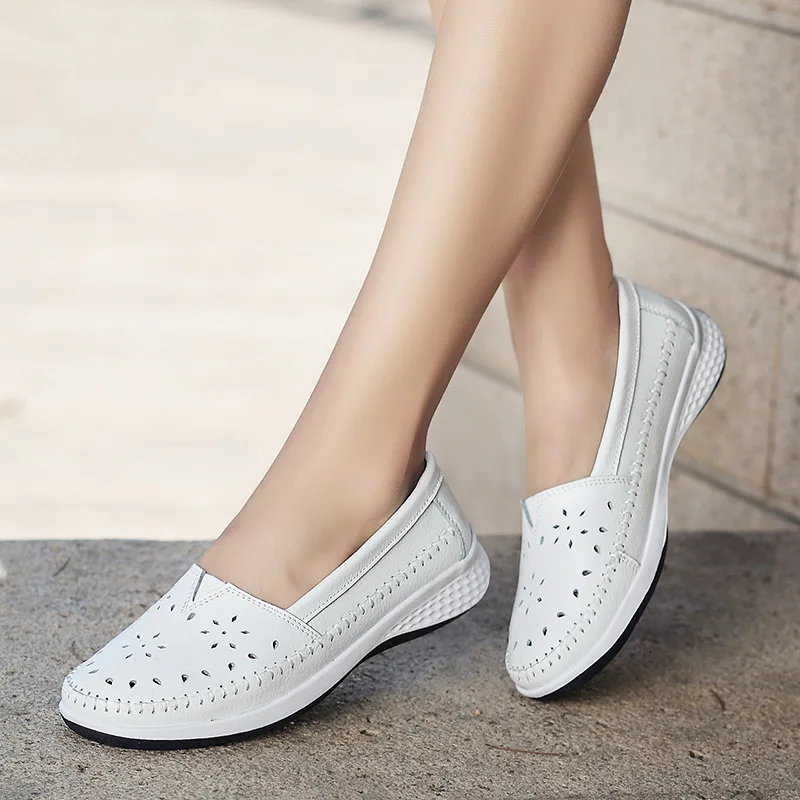 blanc Slip argent Mocassin Chaussures Casual Cuir Plat Appartements bleu Mocassins Trou Femme 2018 Main Dames Sur D'été Noir Femmes En WPzxAH8U