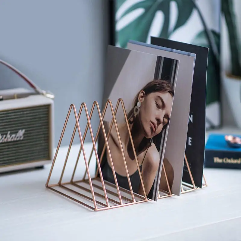 الشمال نمط خزائن الكتب المبسطة المعادن الثلاثي رف 9 الشبكة صحيفة كتاب مجلة رف المنزل الجدول DIY ديكور حلية