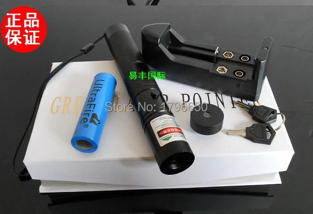 

Professional Powerful laser 303 100000mw 532nm Green Laser Pointers Pen Lazer Light with charger/ Box Focus Burning Wood Matchs