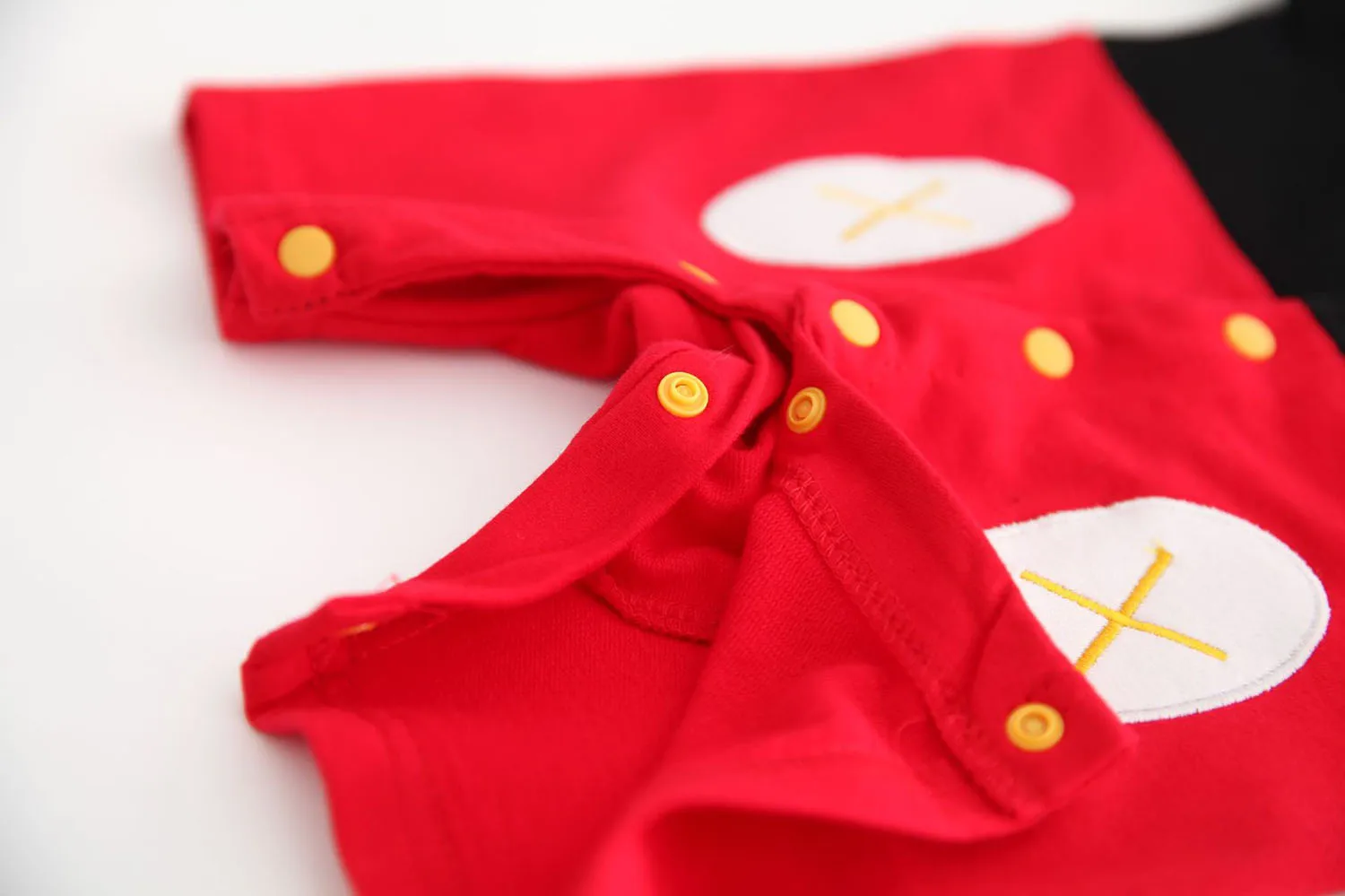 Одежда для малышей Детский комбинезон с изображением Микки хлопок мультфильм Минни короткий рукав ребенок Дональд Дак комбинезоны одежда для маленьких мальчиков и девочек