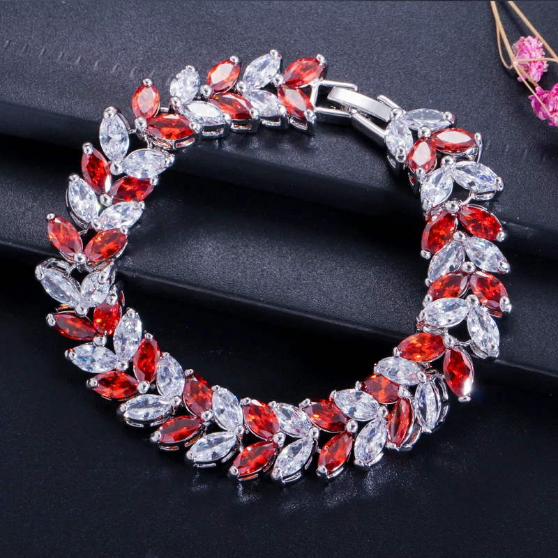 CWWZircons 2020 Luxury Jewelry AAA High Quality Cubic Zircon Leaf Shape Vintage Bride Wedding Bracelet Bangle for Women CB140