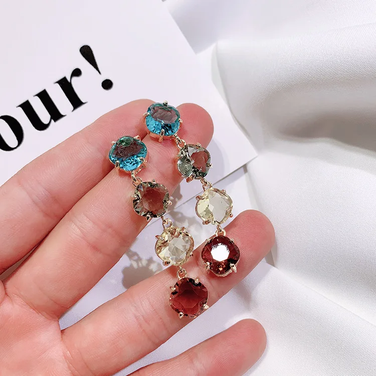 2019 hot fashion jewelry luxury color crystal earrings wedding party earrings for Girls gift for woman