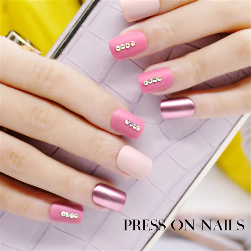 24PCS Press On Matte Crystal False Nails with Designs 3D Mirror Chrome Pigment Pre-glue Pink Fake Nail Art DIY Women Finger