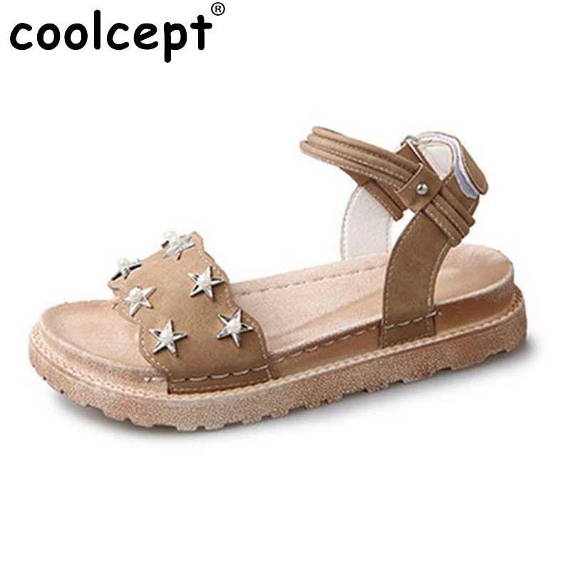 

Coolcept Vintage Women Flats Sandal Rivet Star Ankle Strap Flats Sandals Summer Beach Shoes Women Holiday Footwear Size 35-40