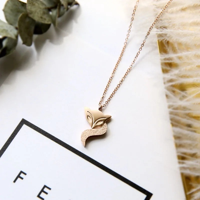 Fox Pendant Necklace 