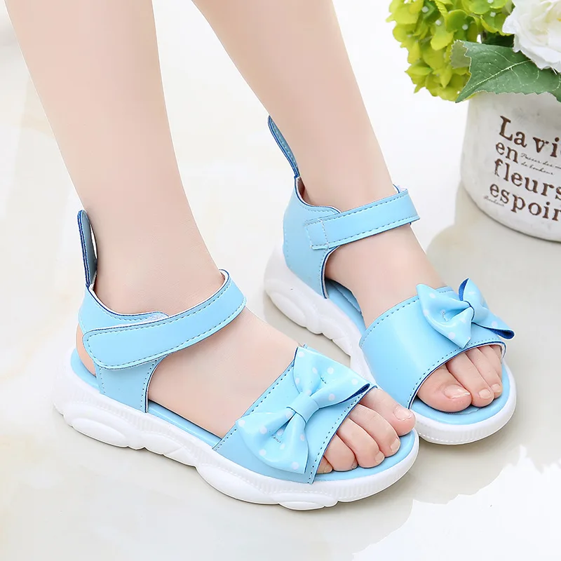 

Little Girl Dot Bowtie Princess Beach Sandals Kids Sandals Summer New Korean Soft Bottom Children's Bear Shoes A853