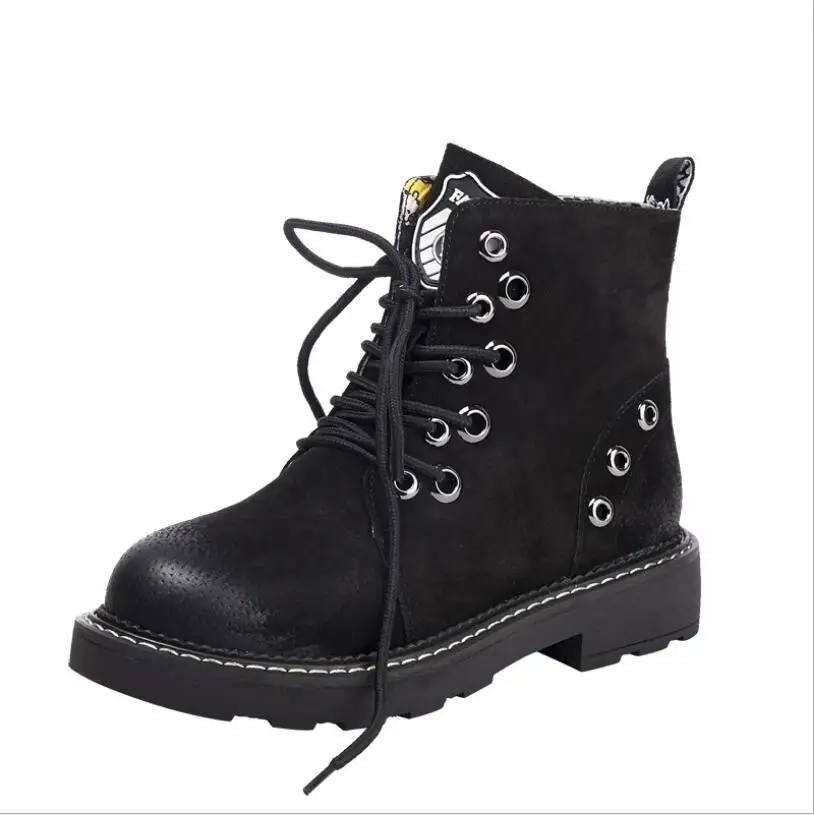 

CHAISHOU 2018 hot autumn and winter female Martin boots lace-up fashion women's boots with soft bottom casual single booties