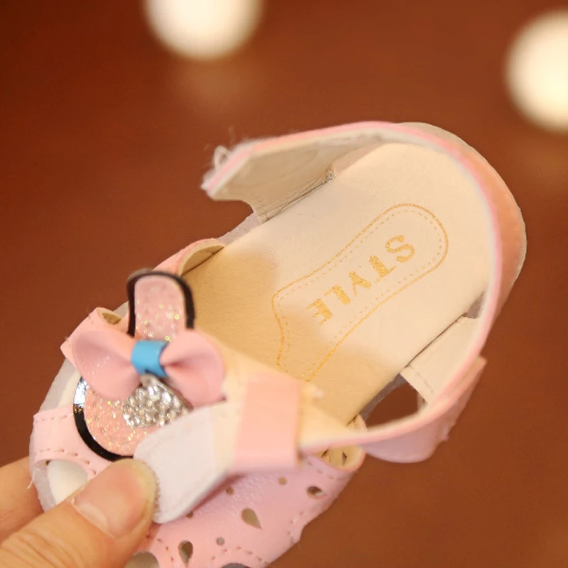 Sandals Kids Summer Beach Shoes Outdoor Girls Sandals Cover Toe Hollow Out Children Sandals Baby Shoes 2019 Girls Pink Shoes