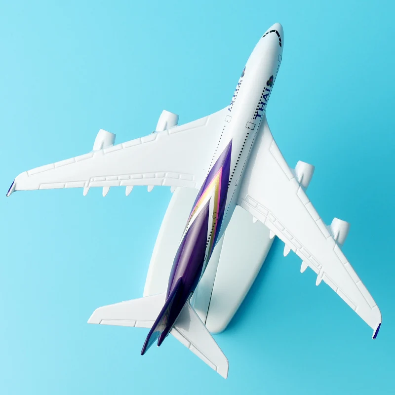 Модель самолета A380 16 см модель из сплава авиационная Таиландская авиакомпания