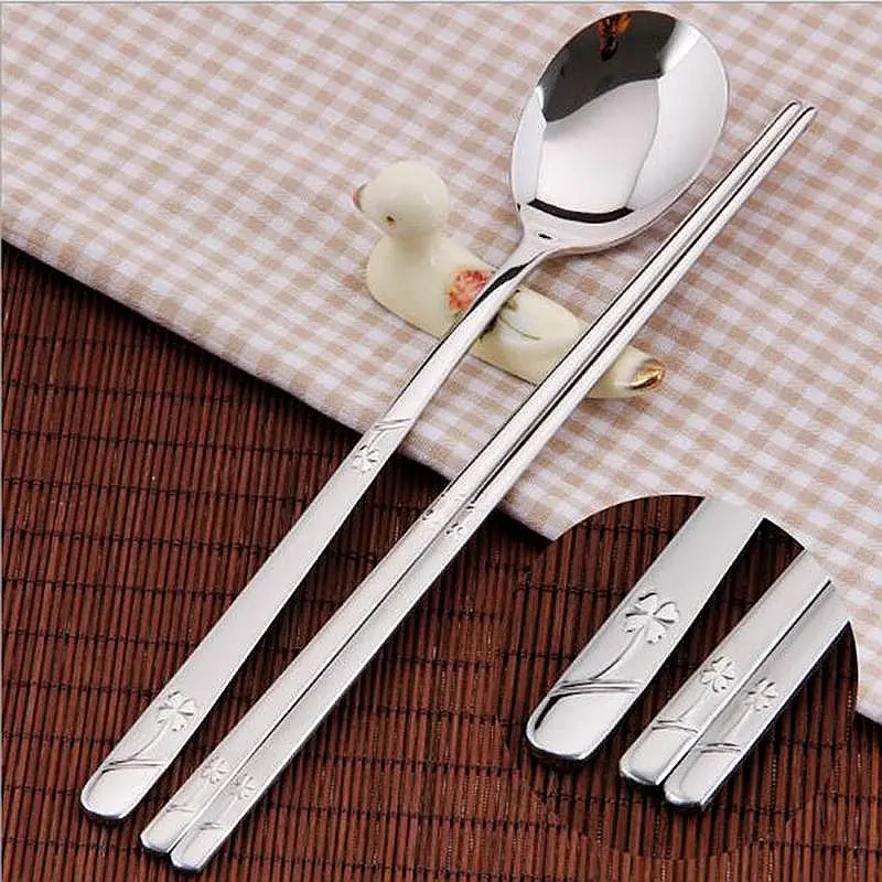 

Korea style four- leaf clover Long Handle Adult #304 Stainless Steel Tableware Set Spoon Chopsticks Adult dinnerware sets