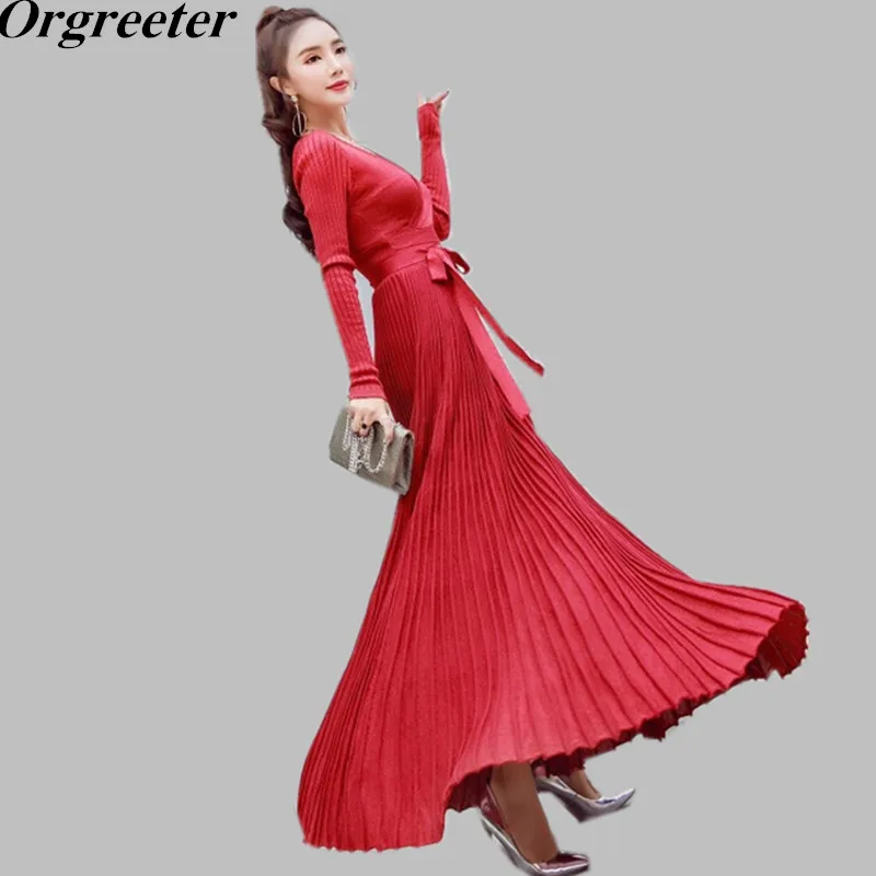 

Top Quality 2018 Autumn Winter Warm Fashion Design Bright silk Maxi Dress Women's Long Sleeve V-neck Pleated Knitting Long Dress
