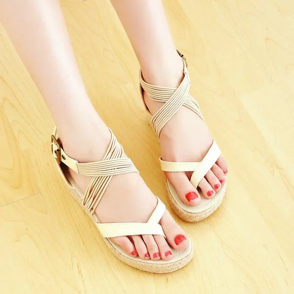academy reef sandals