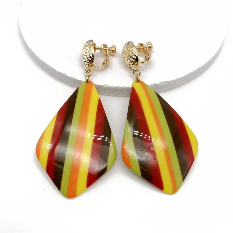 

Free Shipping Mixed Sweet Color Geometric Resin Light Weight Clip Earring