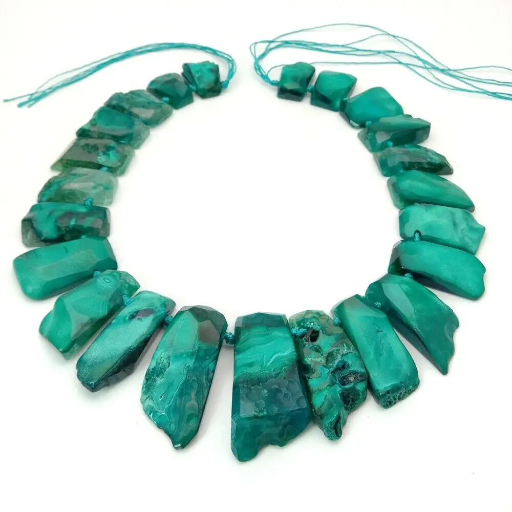 

Trapezoid Green Stone Faceted Slab Nuggets Coated Gems Slice