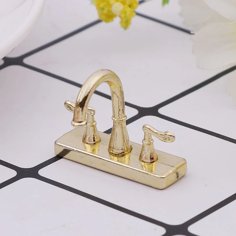 

Alloy Bathtub Faucet Simulation Water Tap Model Furniture Toys for Doll House Decoration 1/12 Dollhouse Miniature Accessories