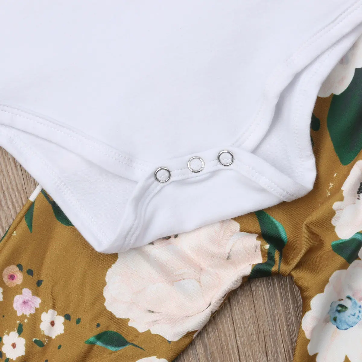 Милый детский комбинезон для новорожденных девочек, Топы+ штаны с цветочным принтом+ головной ободок, комплект одежды для детей 0-18 м