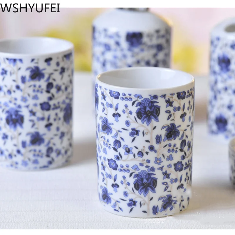 5pcs\lot blue and white porcelain bathroom wash set fashion wild couple couple mugs home decor bathroom toiletries WSHYUFEI