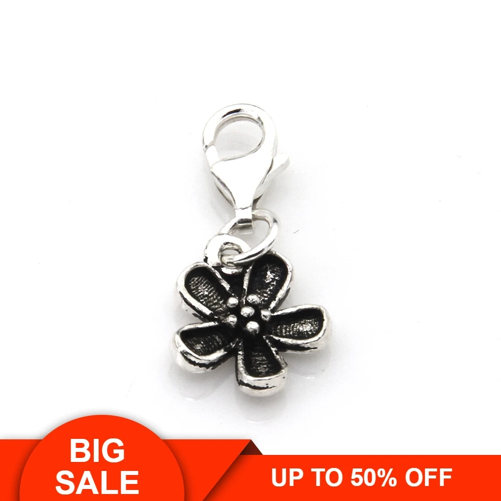 

Hemiston Thomas Small Lovely Blackened Daisy 100% 925 Sterling Silver Charm Jewelry for Women and Men Party Gift TS 334
