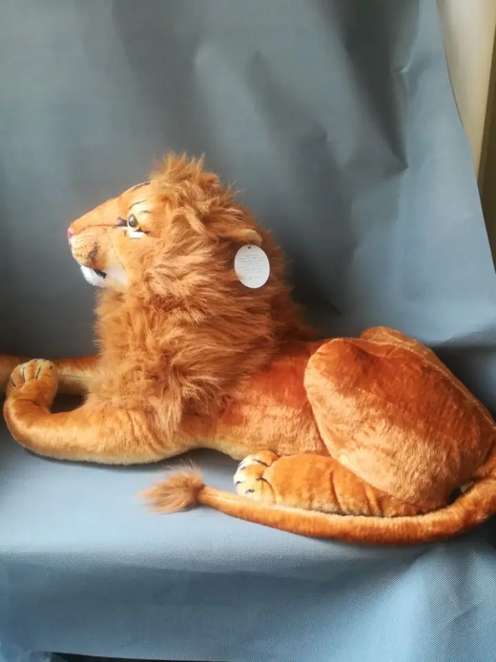 grand-jouet-en-peluche-lion-couche-85cm-reel-homme-couche-poupee-douce-cadeau-d'anniversaire-h2377