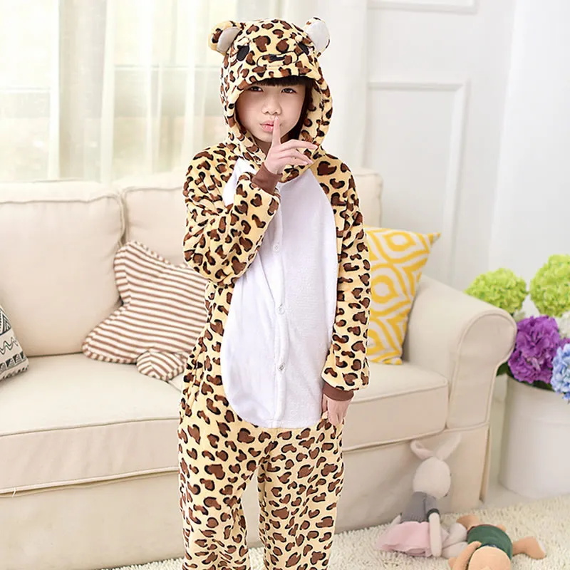 Милые унисекс Детские пижамы Sensibility зерна леопарда медведь осень и зима фланель От 4 до 12 лет рукав реглан пижамные комплекты