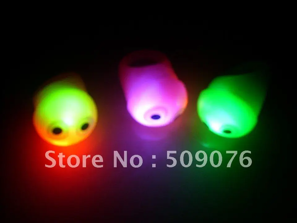 

Free shipping 1152pcs/lot Soft Jelly LED Glowing Finger eye Rings Flashing Rings Light For Events Festival Party Decors Favors