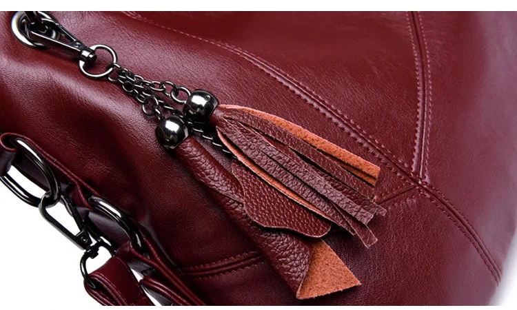 4682562806_830791076