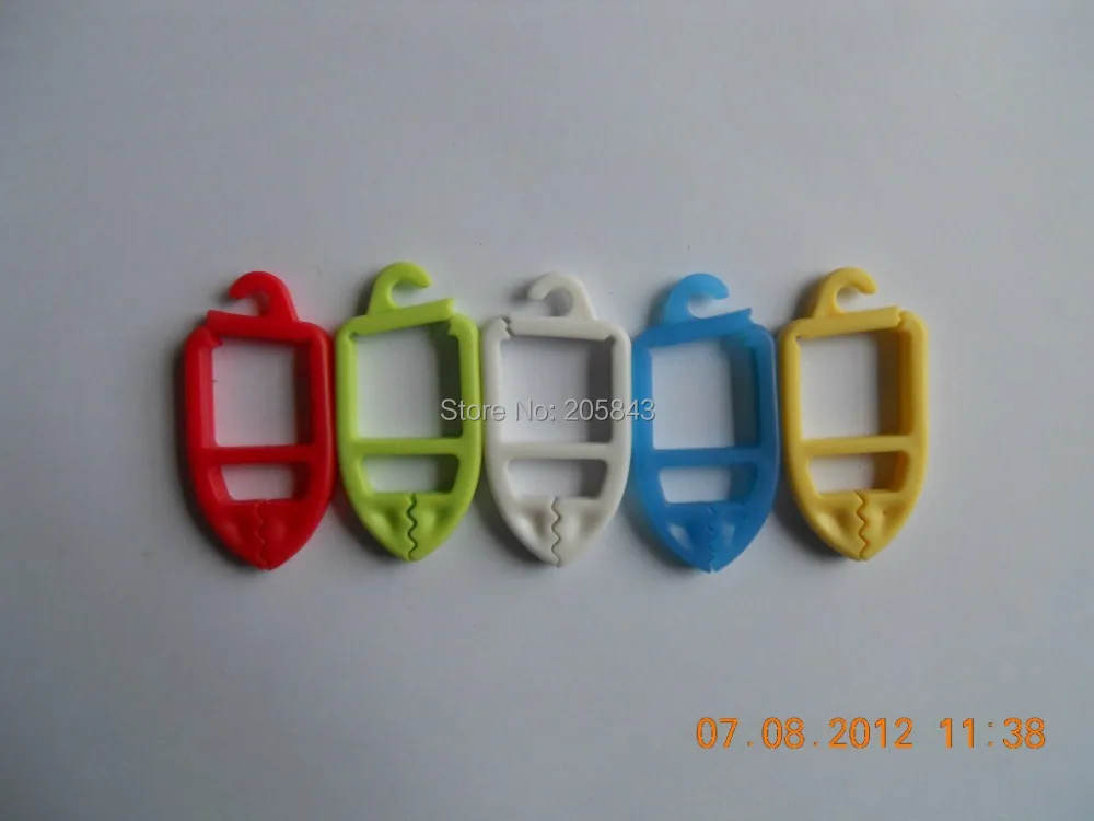 20 pcs/LOT  Sock Clips  Sock Organizers Sorters Holders 2
