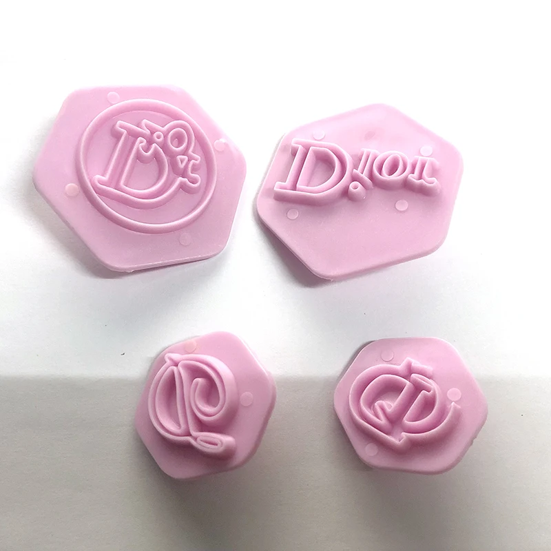 

4Pcs Set Luxury Logo Shape DIY Cookie Cutter Mould Cake Dessert Decorating Tool Food Grade Plastic Material Baking Tools Supply