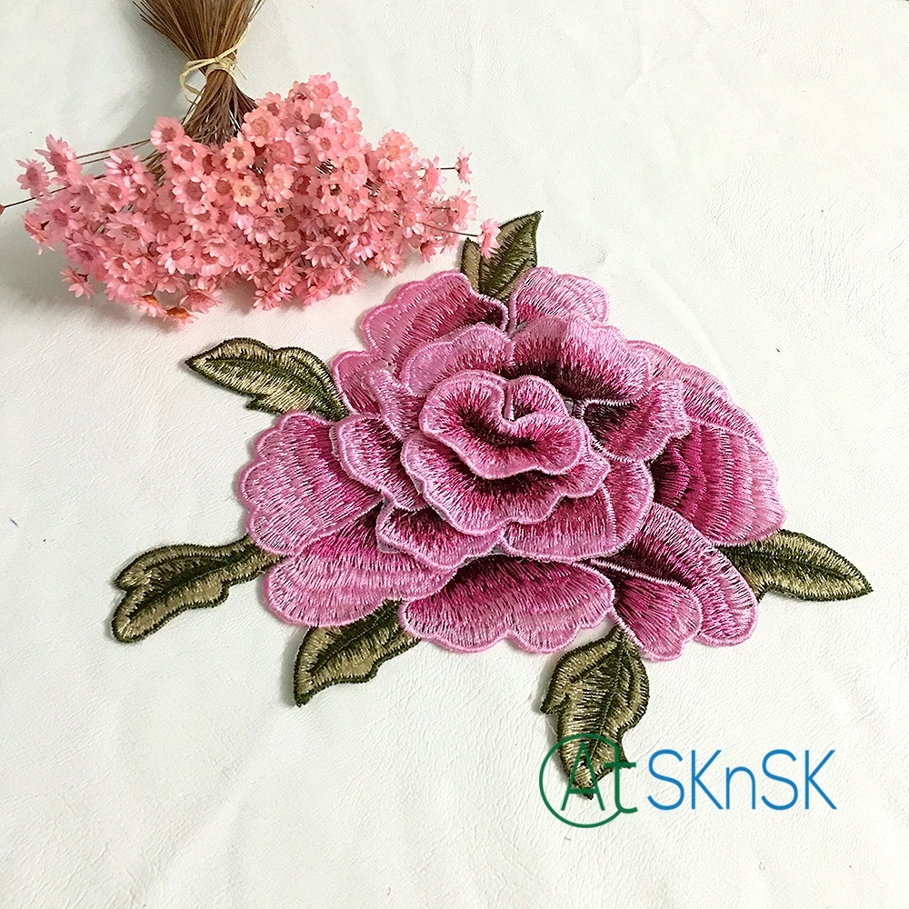 

1PCS Purple Poney Flower Patches Appliques Sew-on Fabric 21*17 cm Water Soluble Embroidered Patchwork for Clothes Decorative