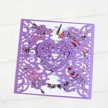 Фиолетовые Свадебные приглашения лазерное сердце день Святого Валентина Подарочные карты на заказ Печать 50 шт