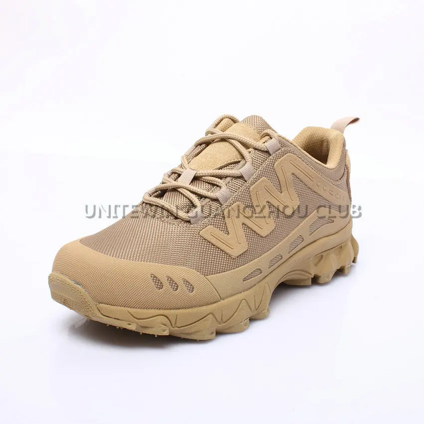 

Men's Outdoor Hunting Tactical Boots Shooting Paintball Breathable Sport Boots Hiking Camping Winterproof Boots Tan Black